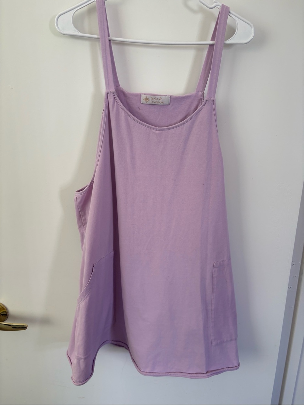 Lavender Scoop Neck Tank Top with Pockets